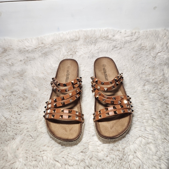 Olivia Miller Amalfi Tan Sandals Women's 8 - Picture 3 of 6
